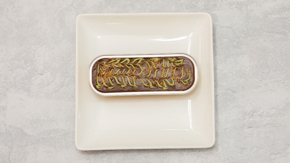 Dubai Chocolate Cake - pistachio and filo